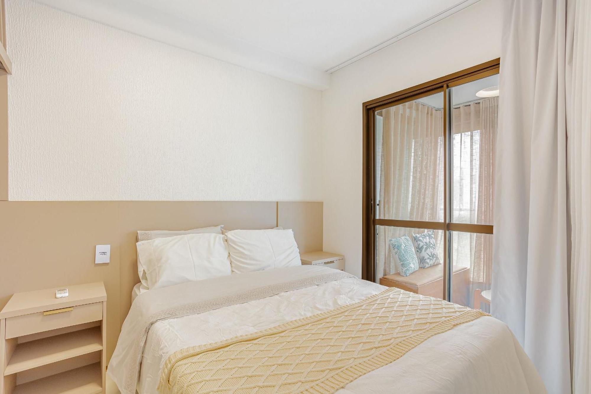 Apartment Pb04 Aconchegante 1 350m Da Da Pituba - Pituba *